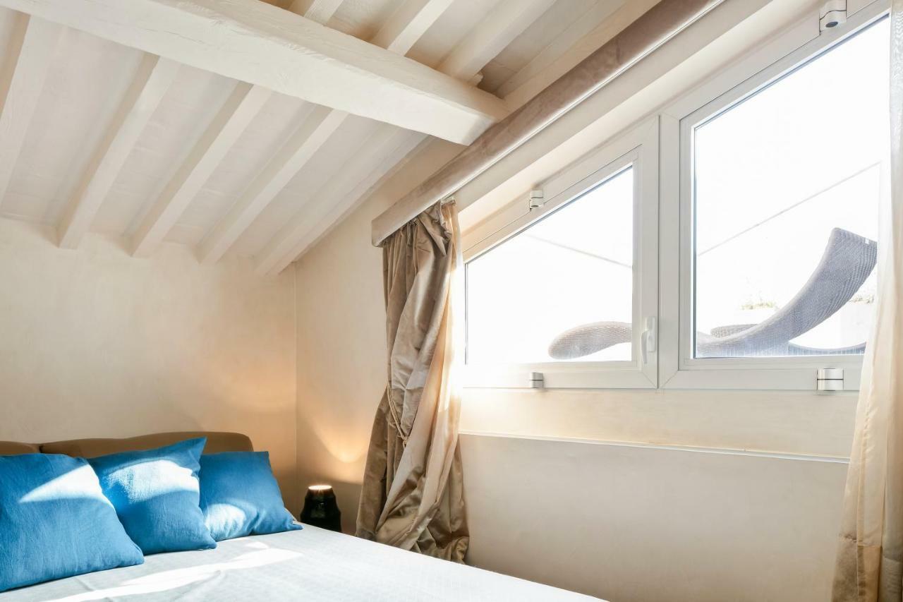 דירות פירנצה Exclusive Penthouse Il Magnifico - Free Parking מראה חיצוני תמונה