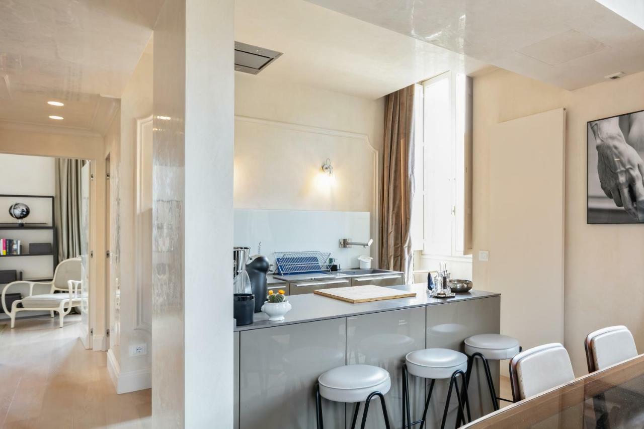 דירות פירנצה Exclusive Penthouse Il Magnifico - Free Parking מראה חיצוני תמונה