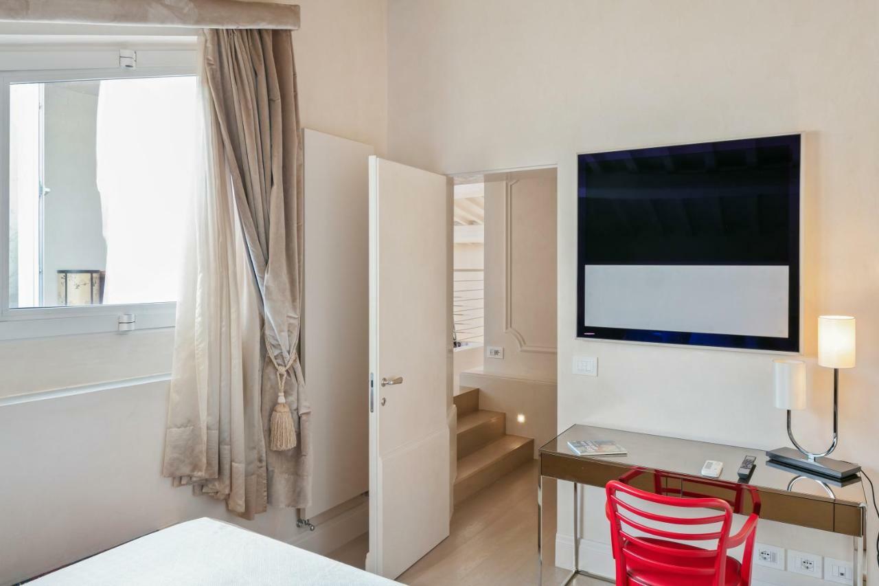 דירות פירנצה Exclusive Penthouse Il Magnifico - Free Parking מראה חיצוני תמונה